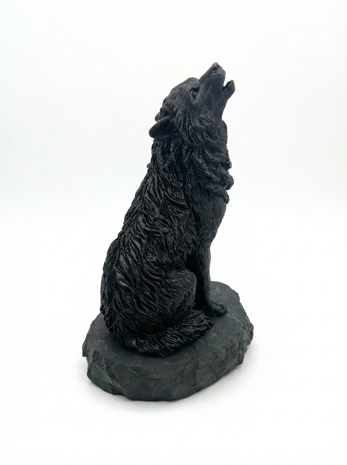 Shungite Howling Wolf