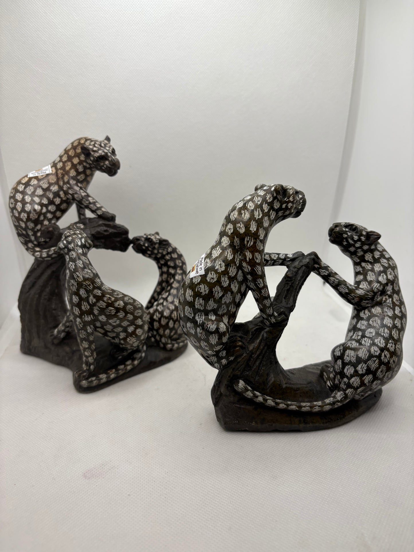 Leopards Serpentine