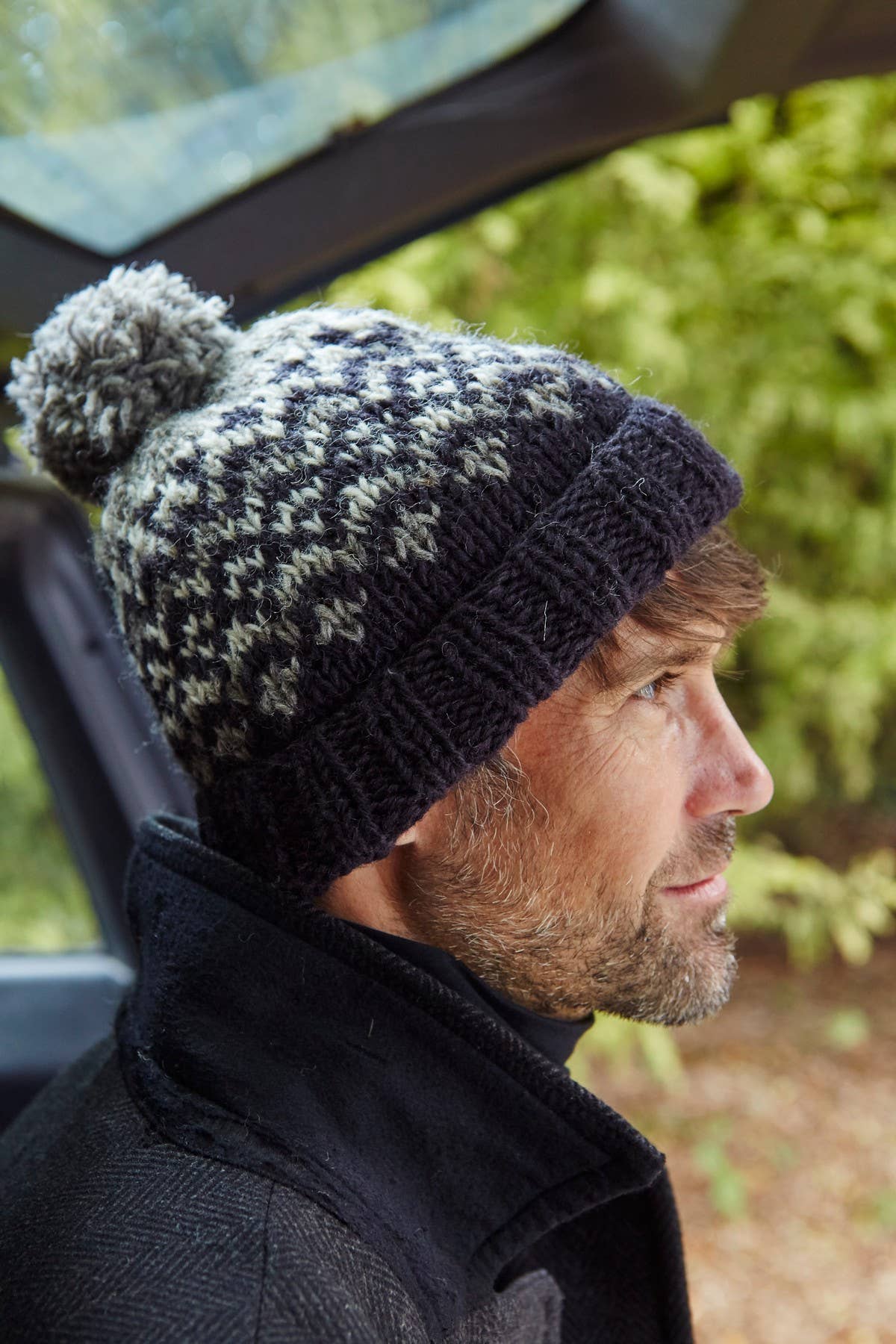 Mens Clifden Bobble Beanie Charcoal: Charcoal