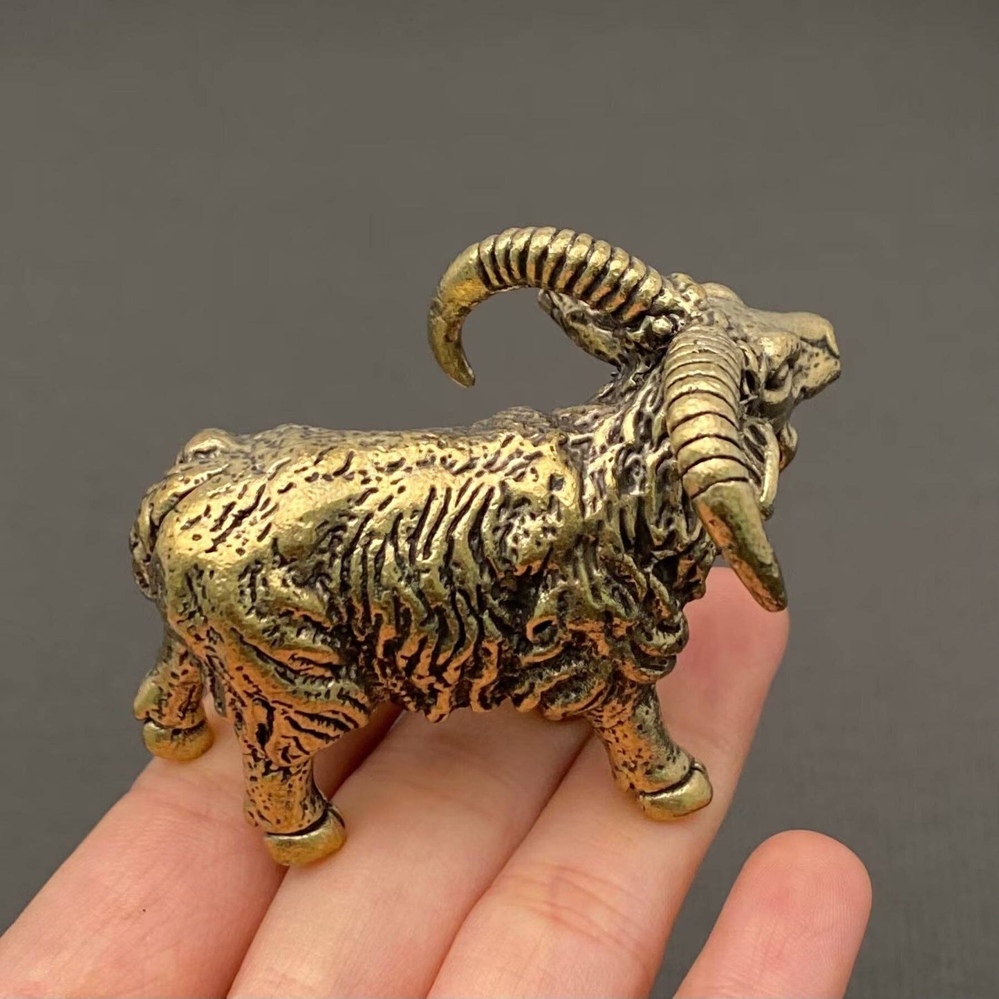 Brass Bighorn Sheep Crafts Desktop Ornaments Decoration