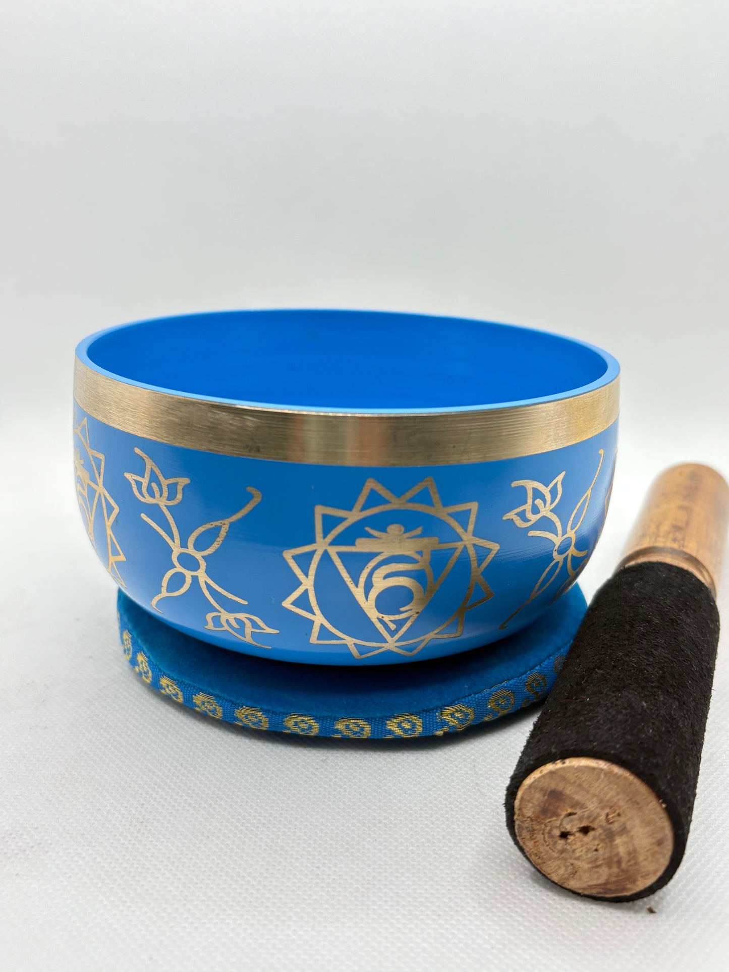 Chakra Tibetan Singing Bowl 5" Colored Box Atma Buti