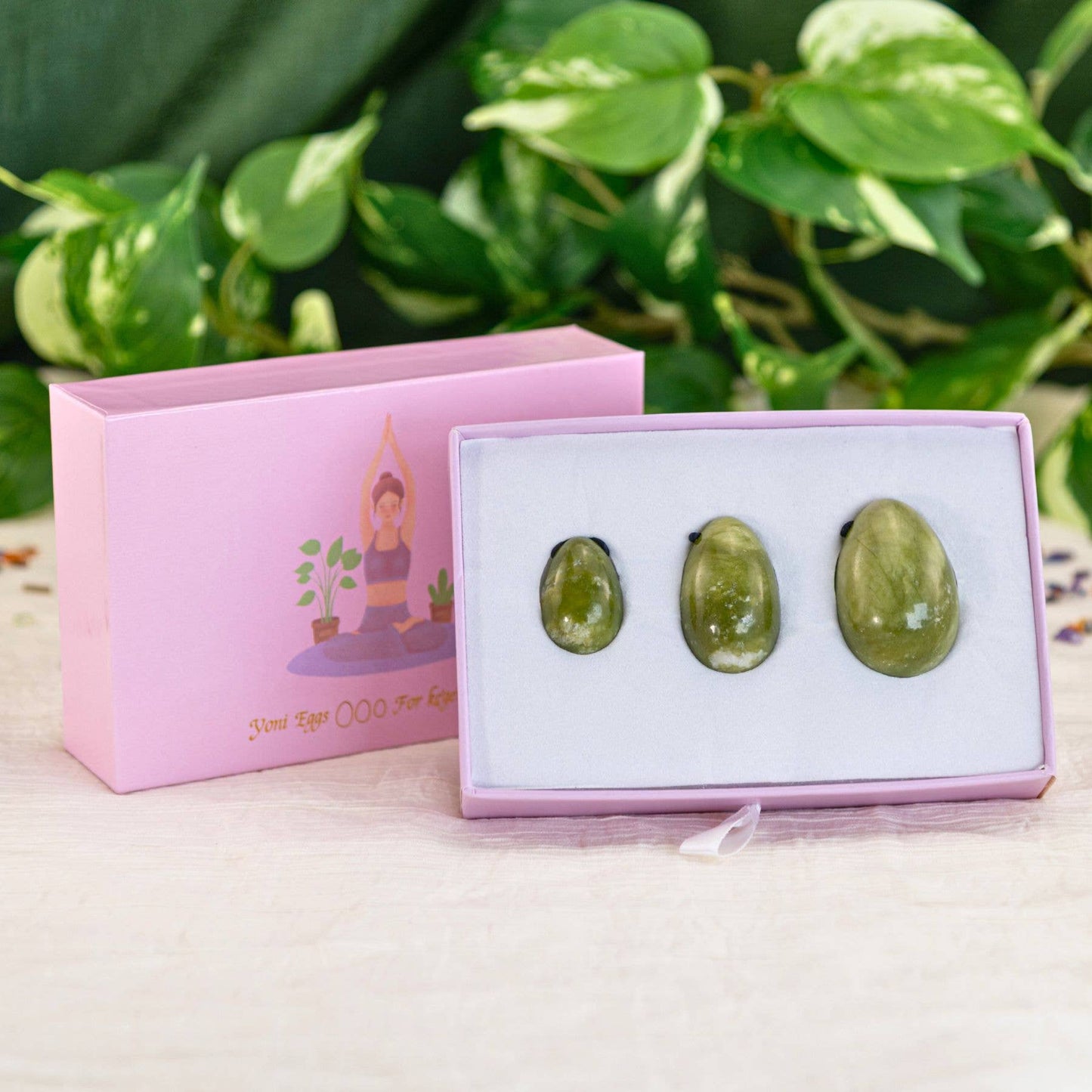 Yoni Eggs: Green Flower Jade / 3pc