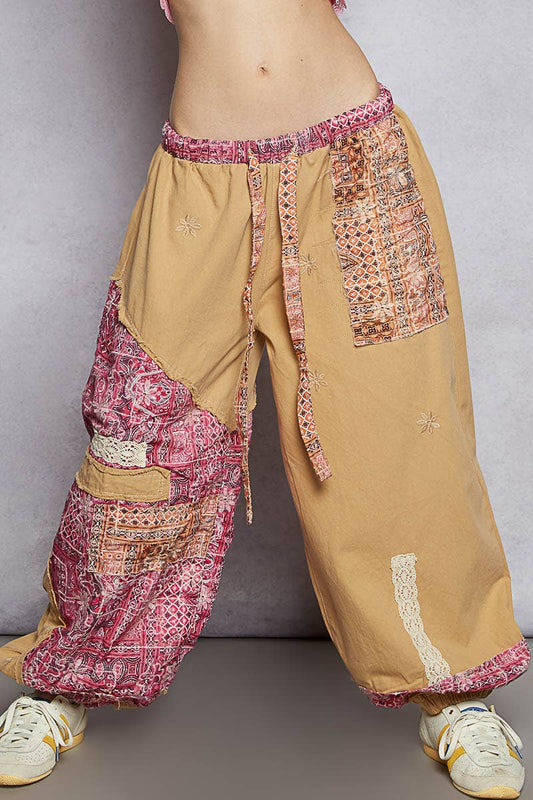 Floral print patchwork twill woven jogger pants