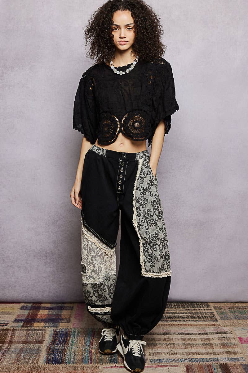 Scalloped knitted border Round Neck Crochet 3/4 Sleeve Top