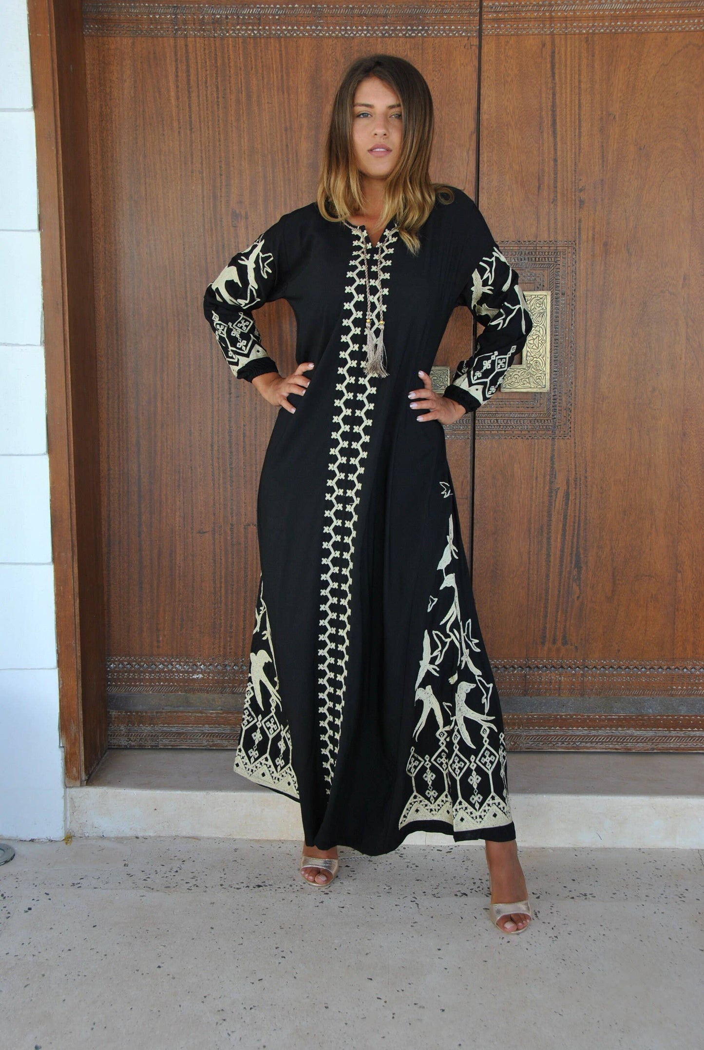 Black Flock of Birds Embroidered Caftan, Caftans for Women: 2X