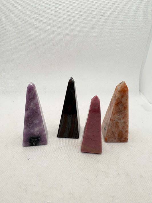 Obelisk Small