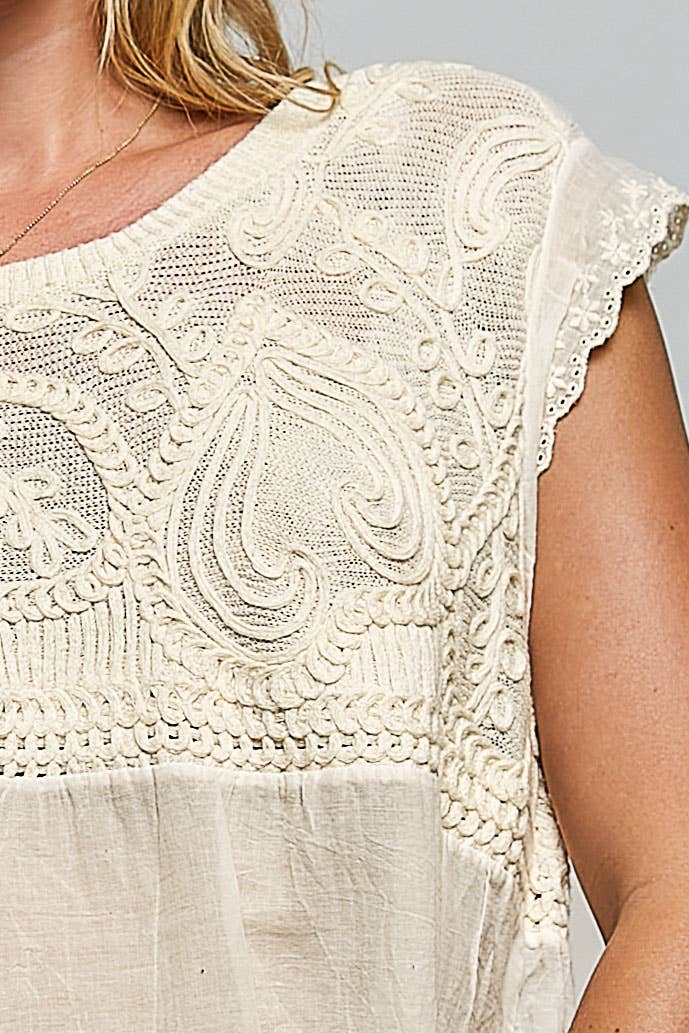 Round Neck Sleeveless Zigzag Border Detail Crochet Top