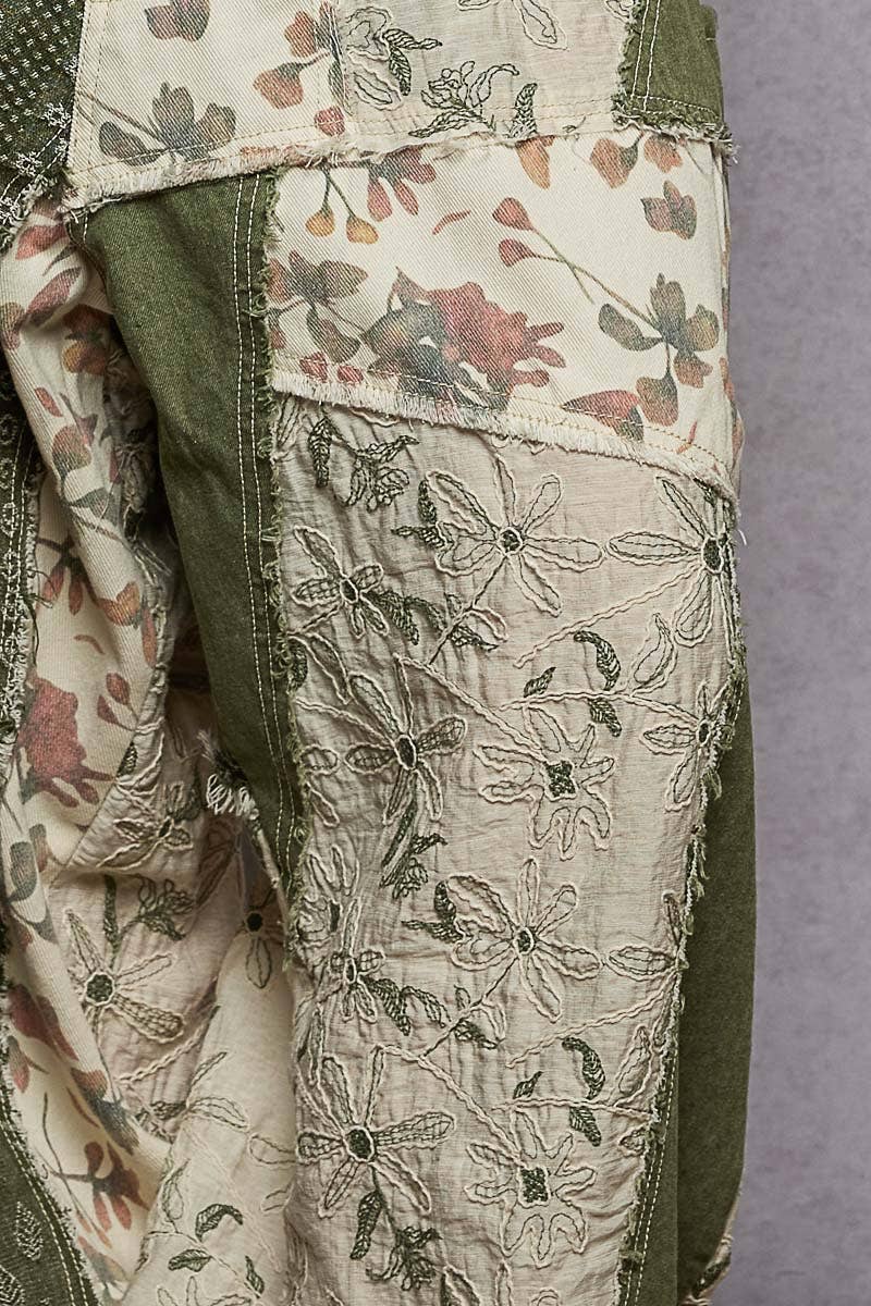Jacquard Floral Twill Patch Waist Loop Jogger Pants