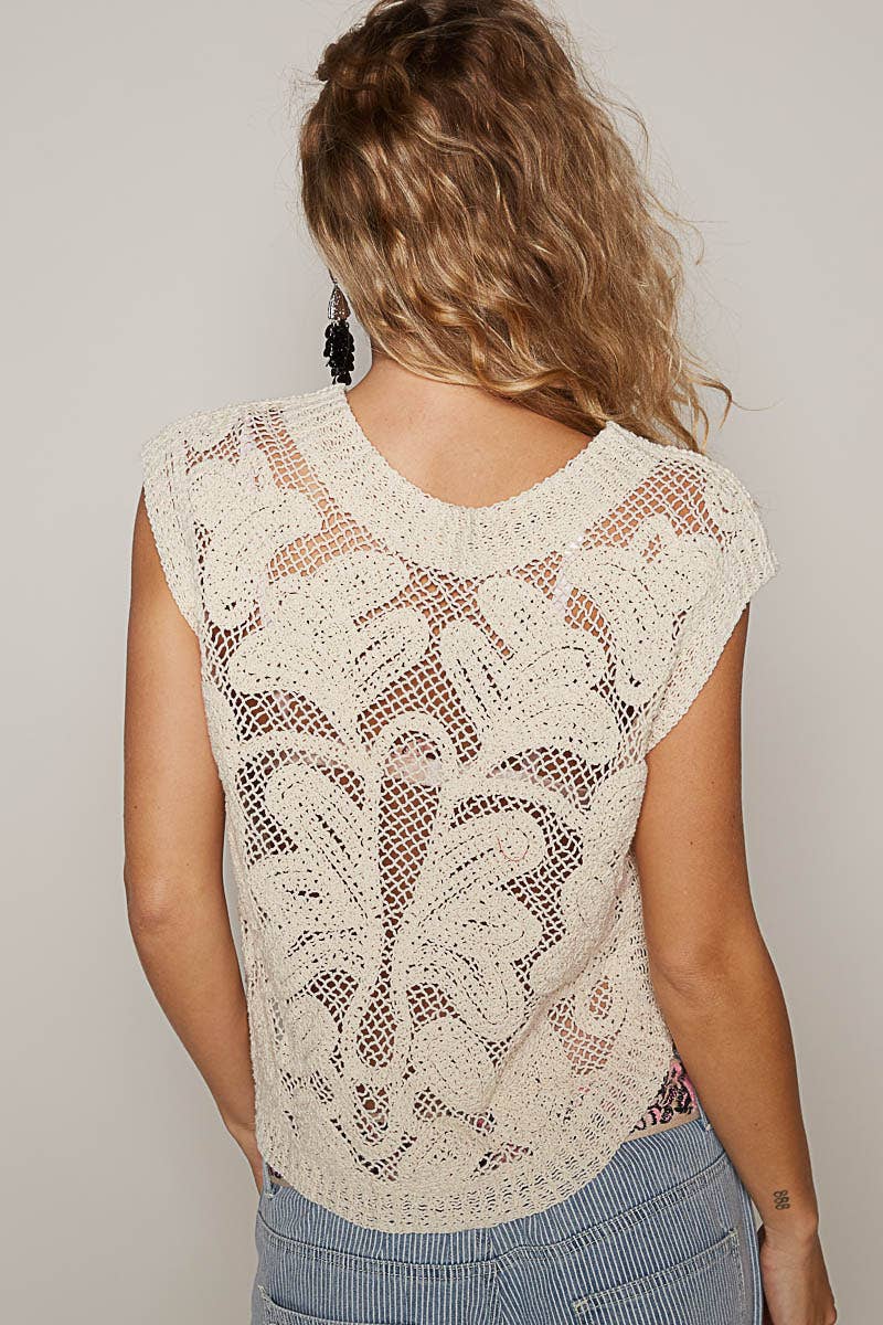 Round neck sleeveless solid crochet top