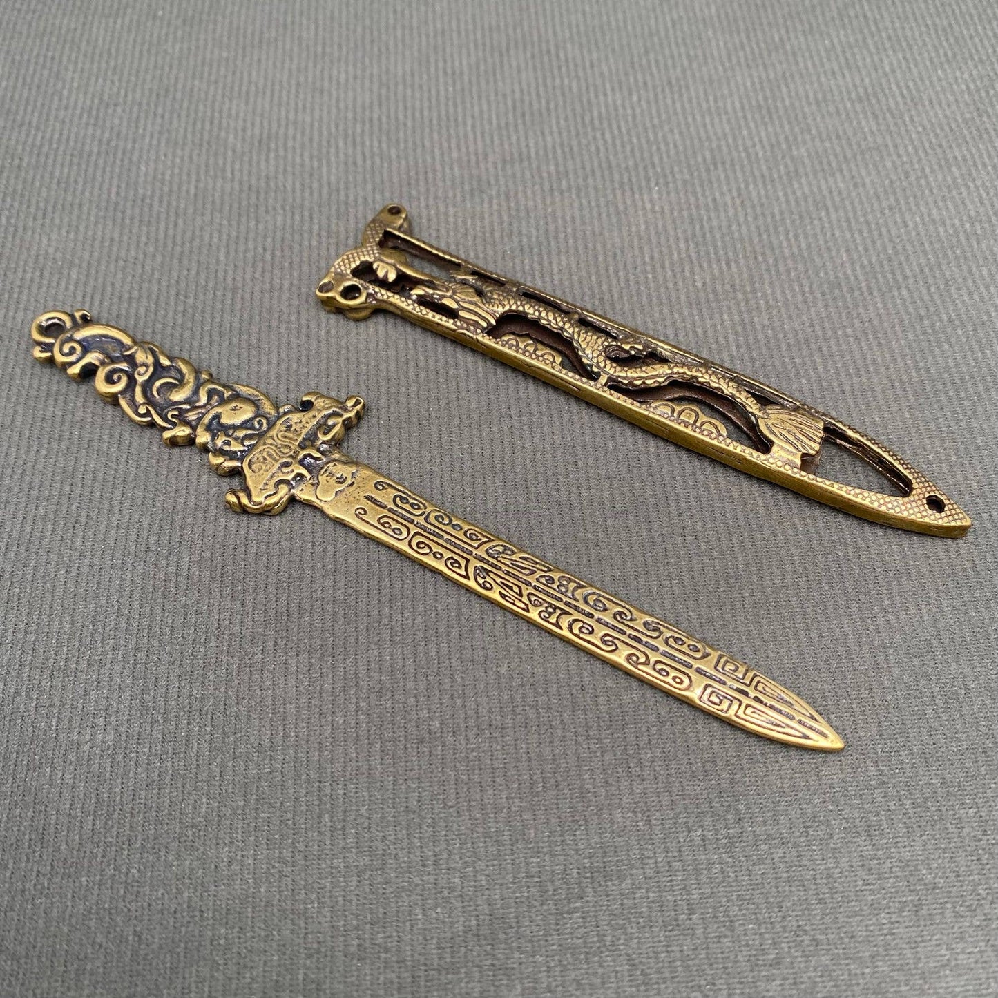 Brass Sword with Scabbard Crafts Decoration Desktop Ornaments