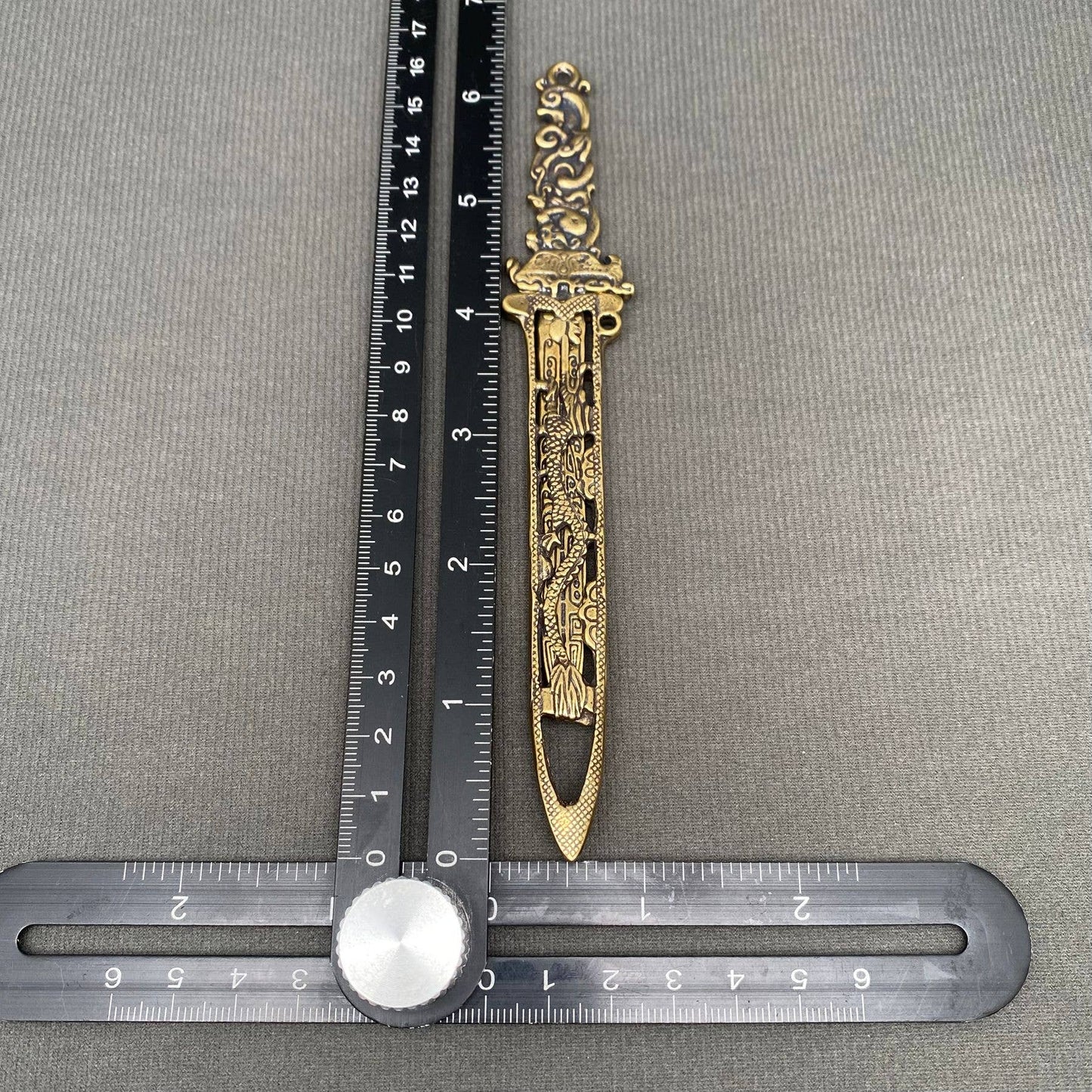 Brass Sword with Scabbard Crafts Decoration Desktop Ornaments