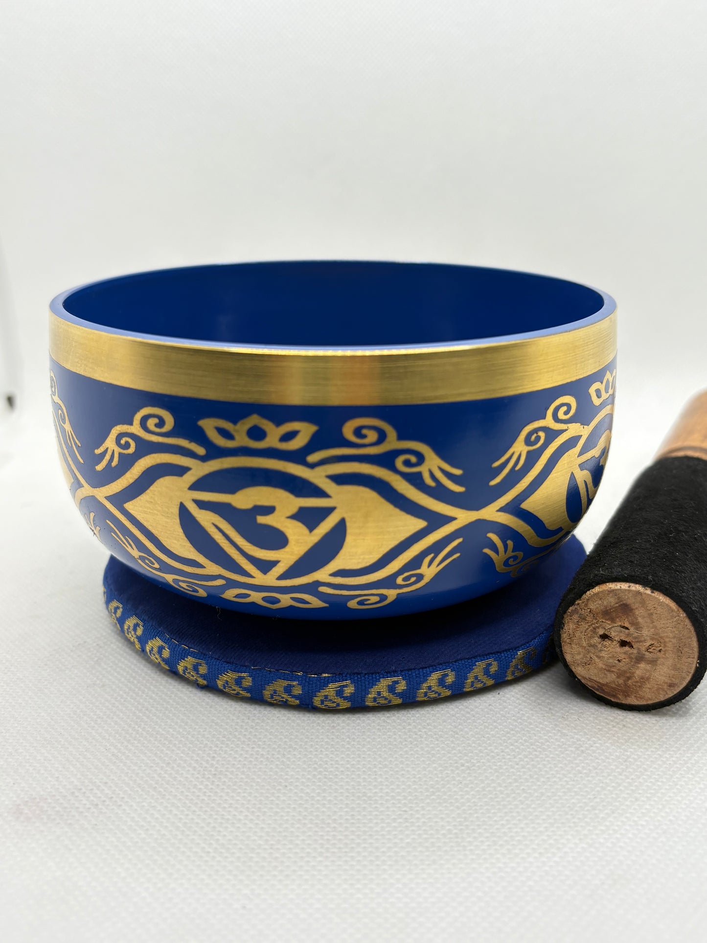 Chakra Tibetan Singing Bowl 5" Colored Box Atma Buti