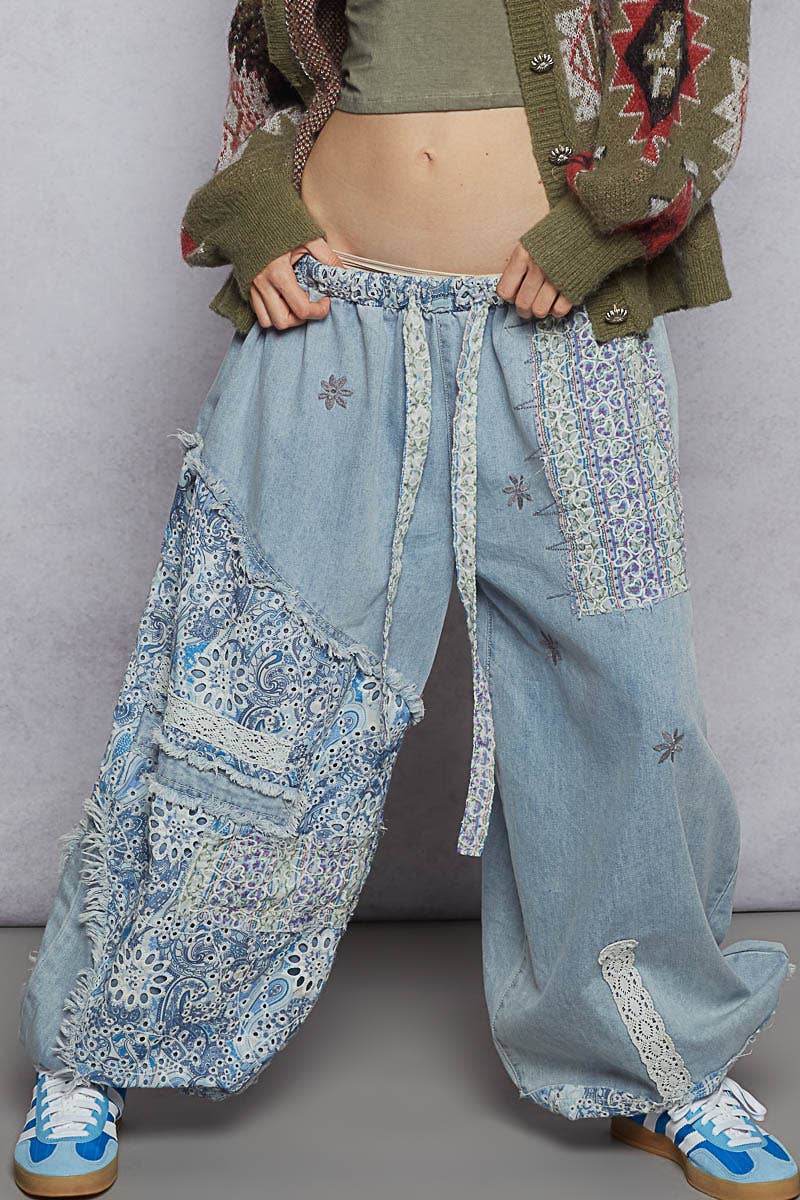 Floral print patchwork twill woven jogger pants