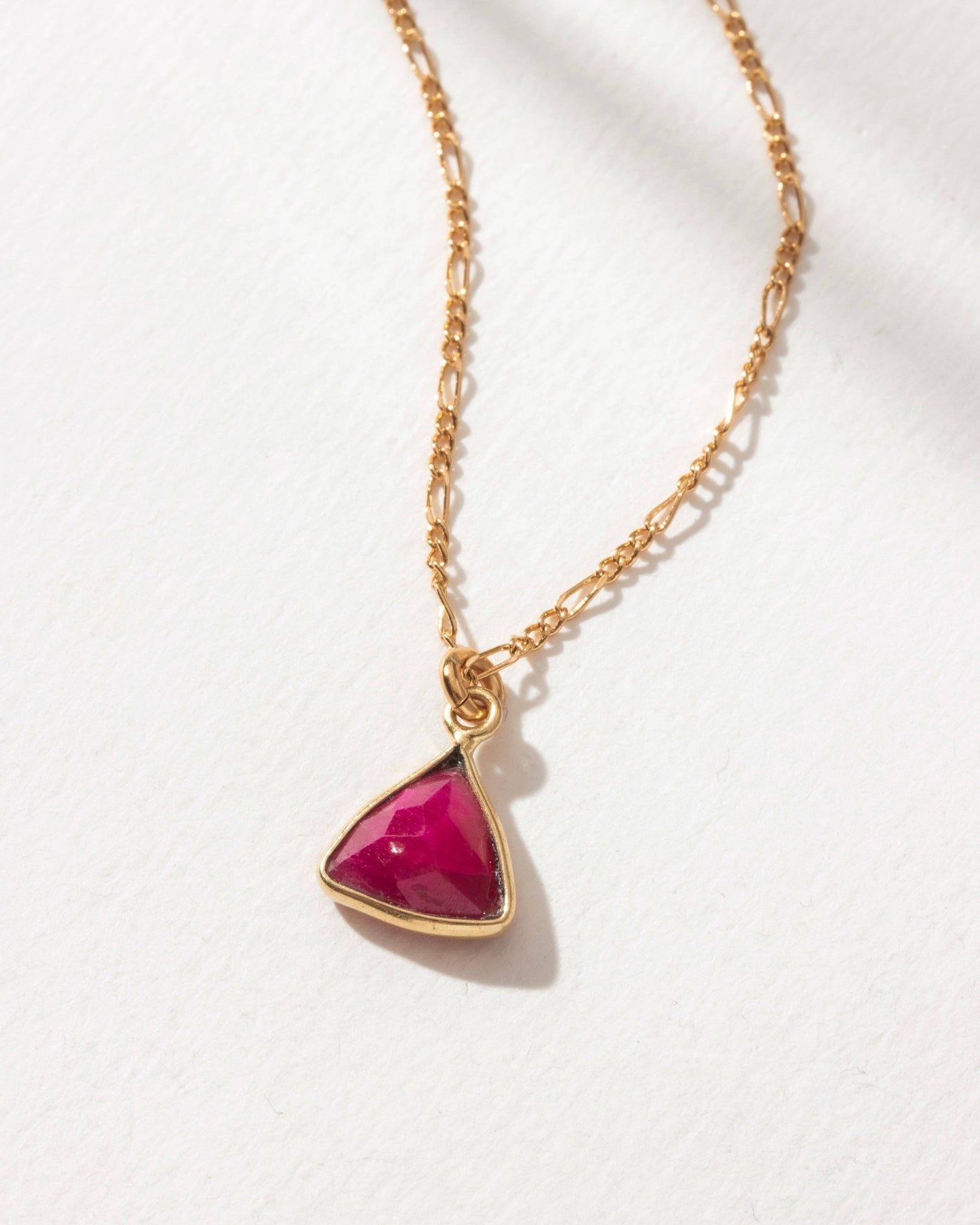 Bermuda Triangle Dainty Collar Necklace - Ruby