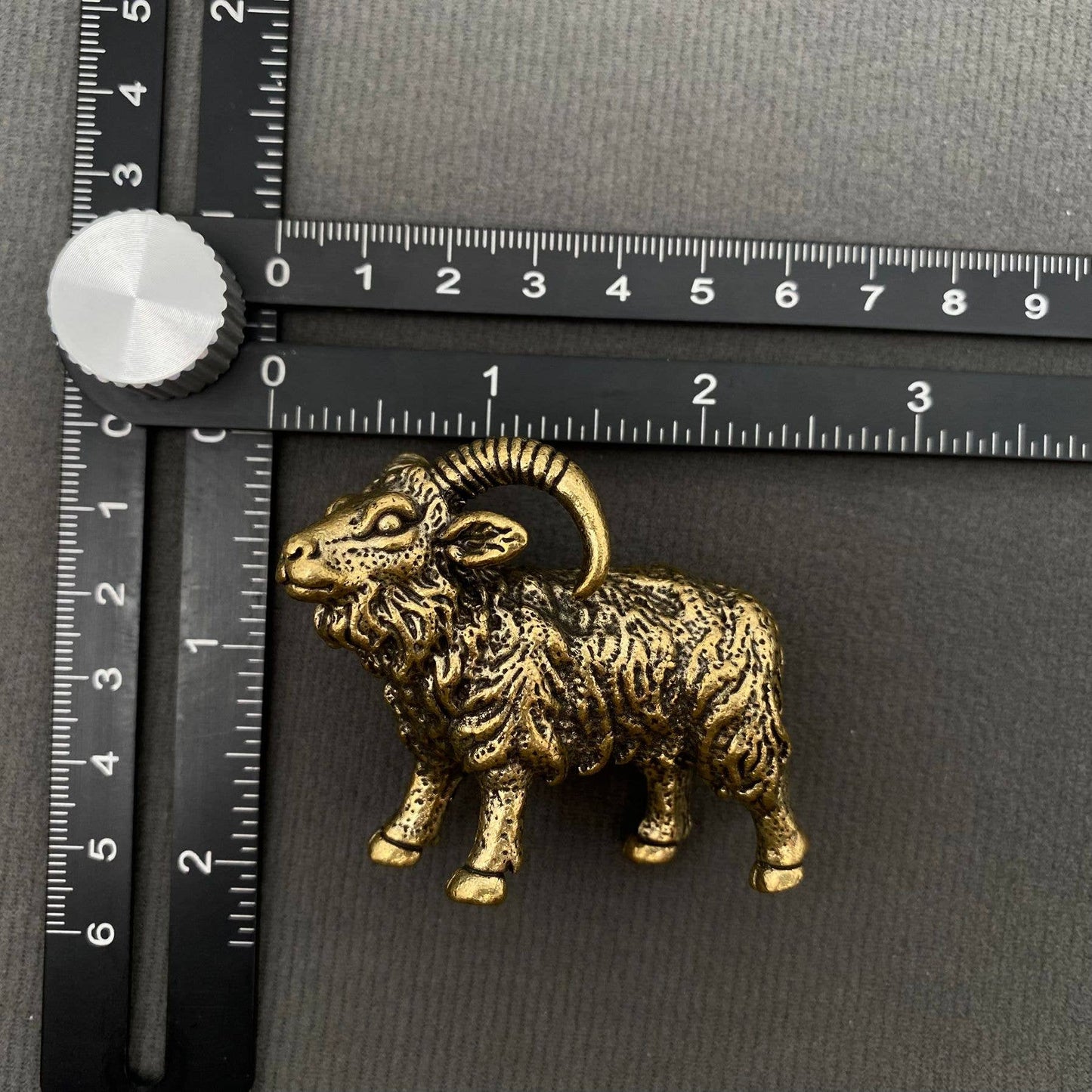 Brass Bighorn Sheep Crafts Desktop Ornaments Decoration