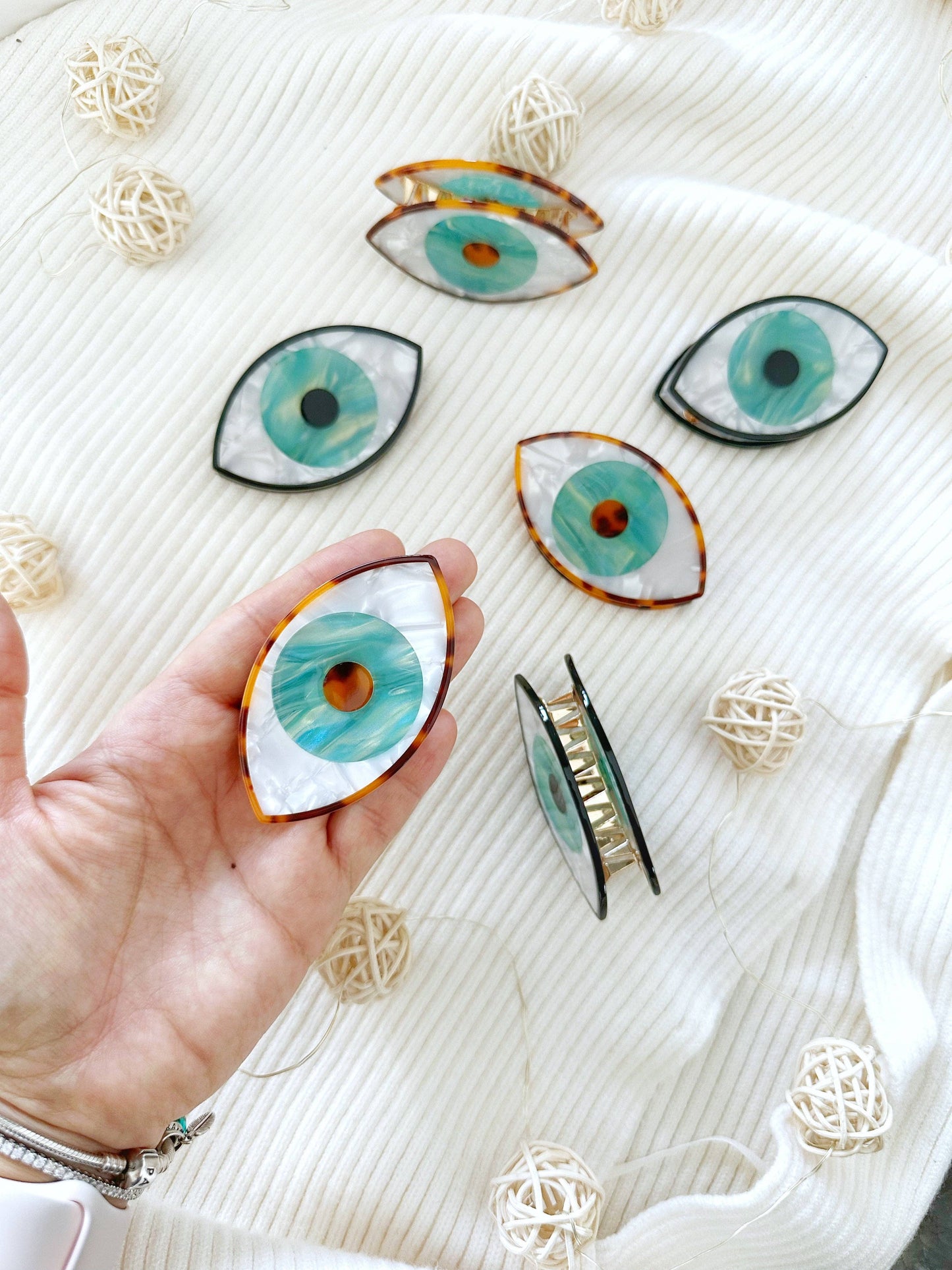 Evil Eye Hair Claw Clip, Acetate Hair Clip, Hair Accessories: Brown