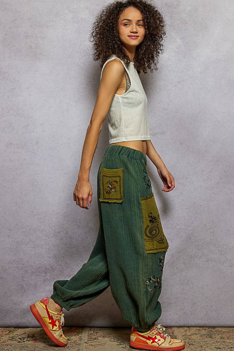 Floral Embroidered Double Gauze Cargo Pants S - L
