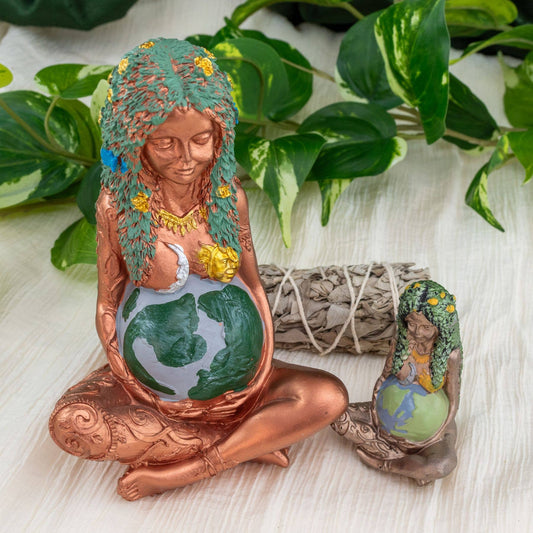 Goddess Gaia Statue: Millyear Mother Earth: Large