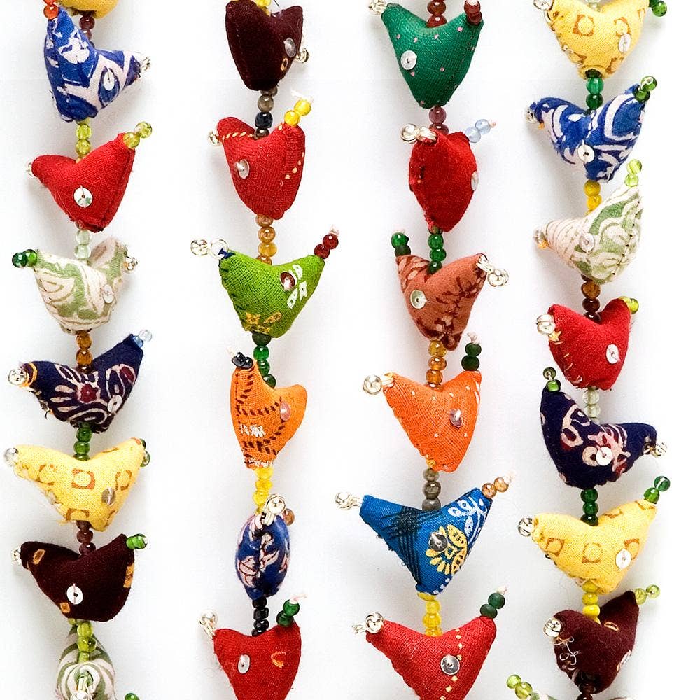 Prosperity Hens | Multicolor 45" Strand of Small Birds