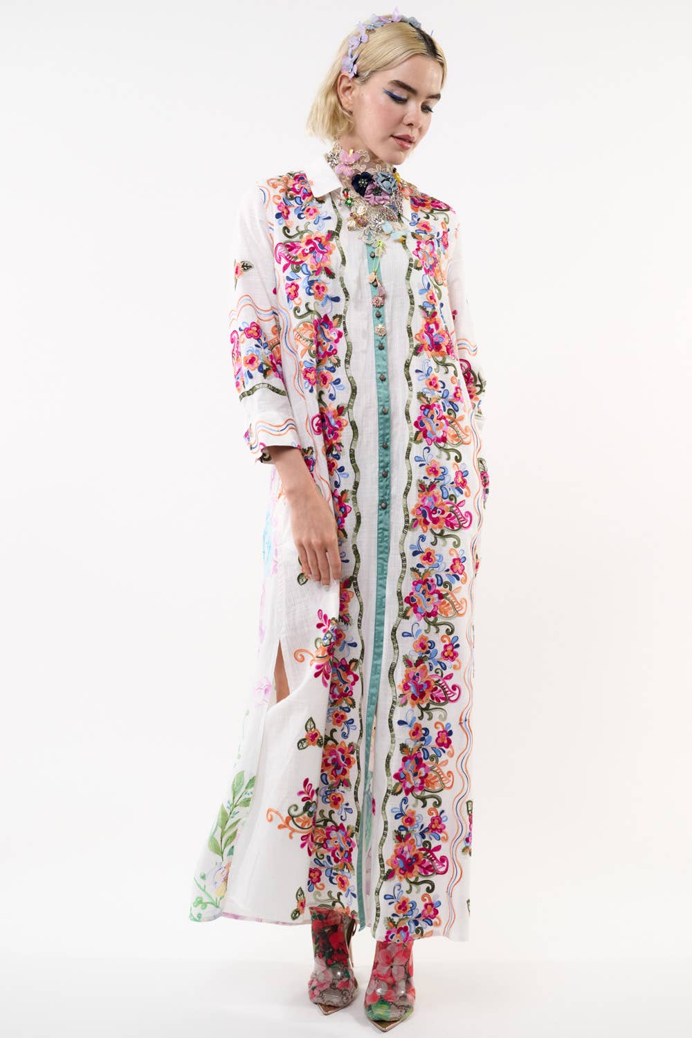 Beauty Mark Embroidered Maxi Duster / Shirt Dress : White /