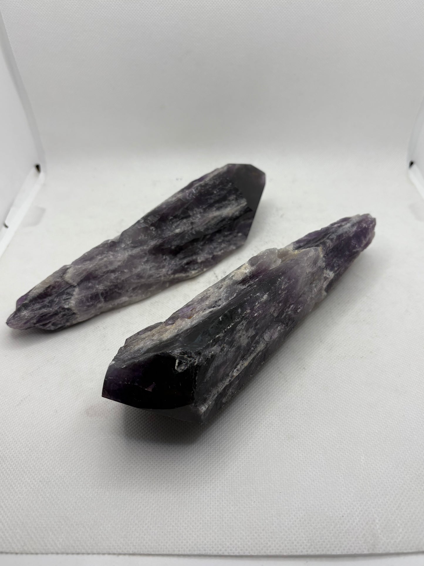 Amethyst Spear Dragon Tooth Medium