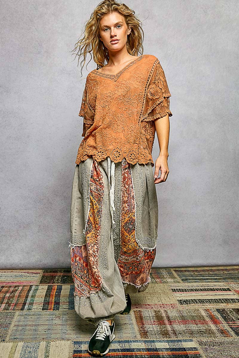 V-neck Short Sleeve Crochet Trim Solid Top