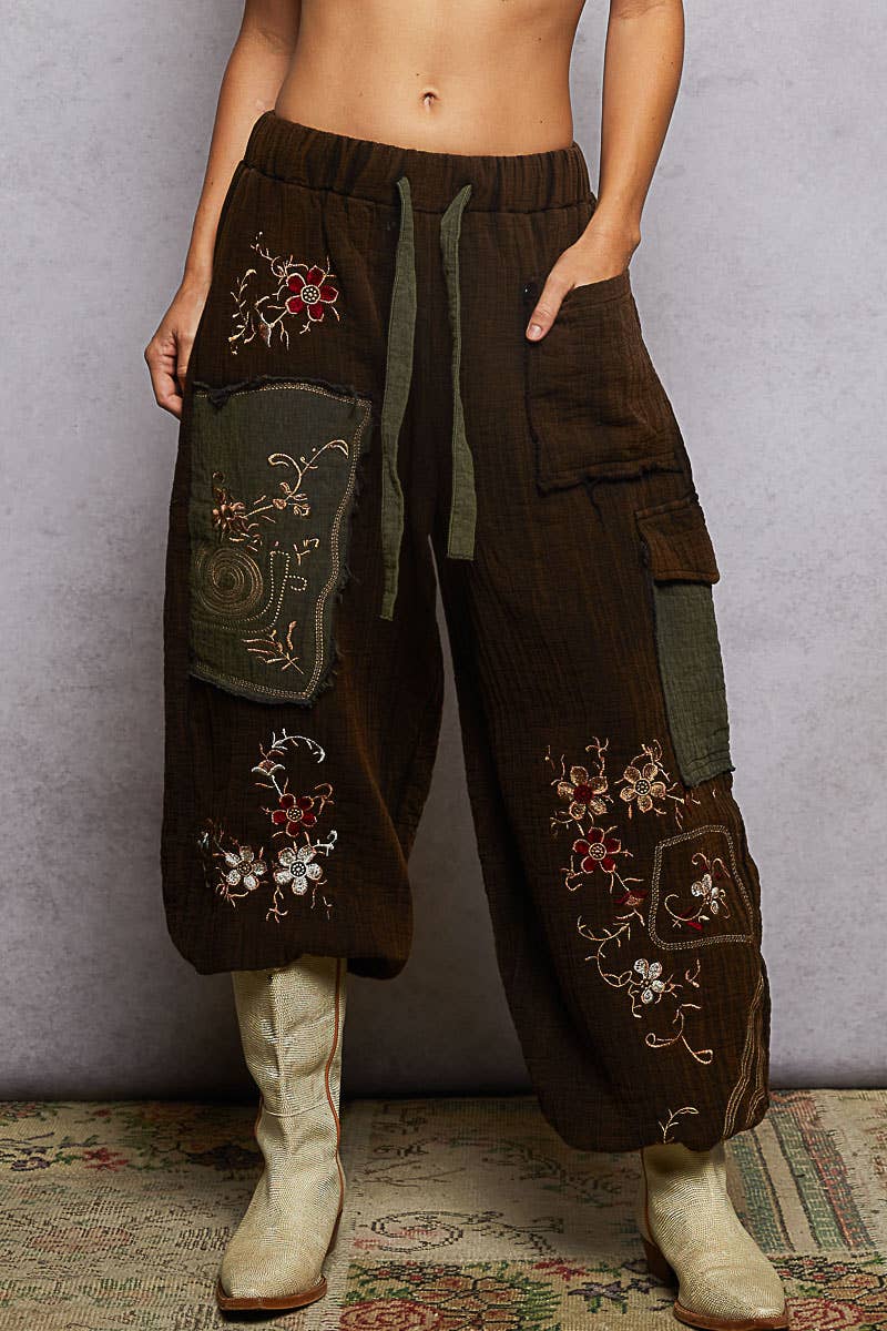 Floral Embroidered Double Gauze Cargo Pants S - L