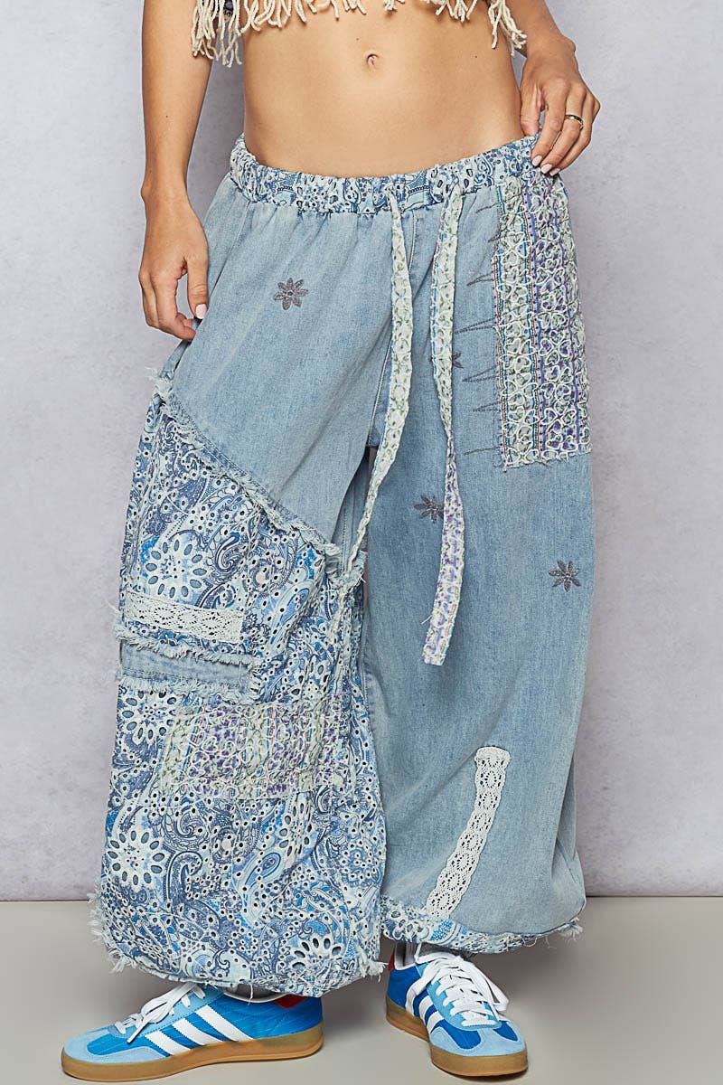 Floral print patchwork twill woven jogger pants