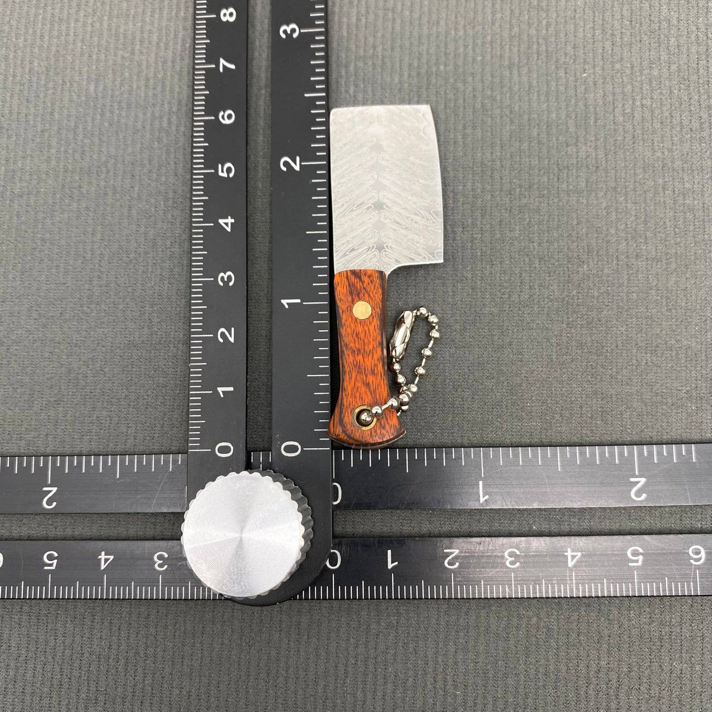 Textured Stainless Steel Portable Knife with Protective Cover
