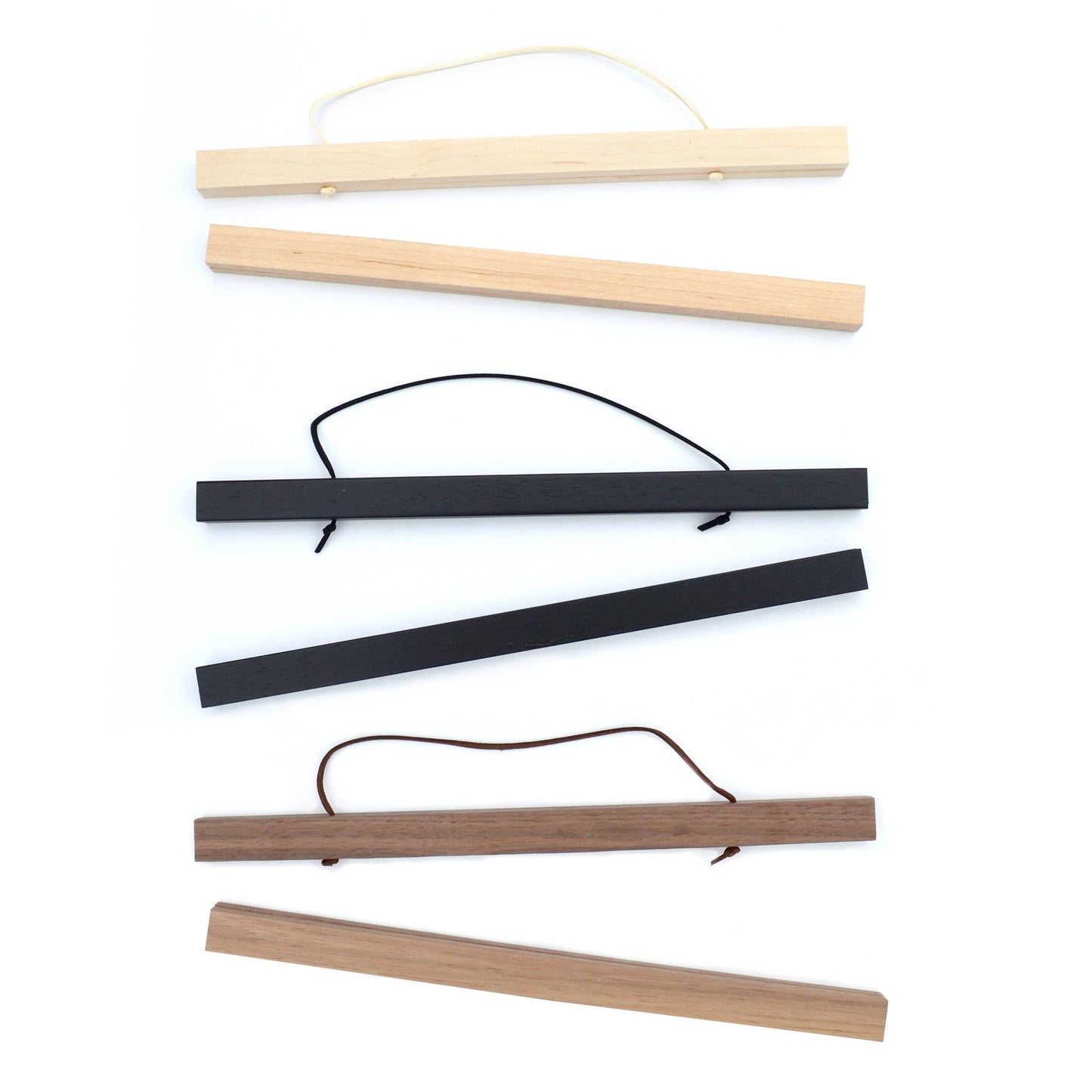 Magnetic Wood Hanging Poster Frame: BLACK / 20.5"