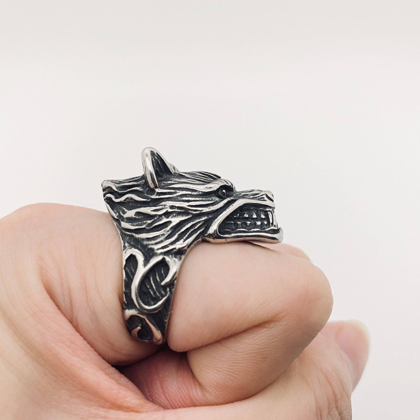 Men's Stainless Steel Wolf Head Ring