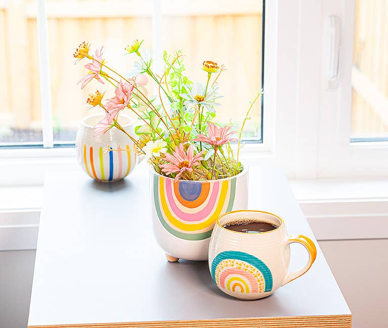 Rainbow Planter with Legs 5" H