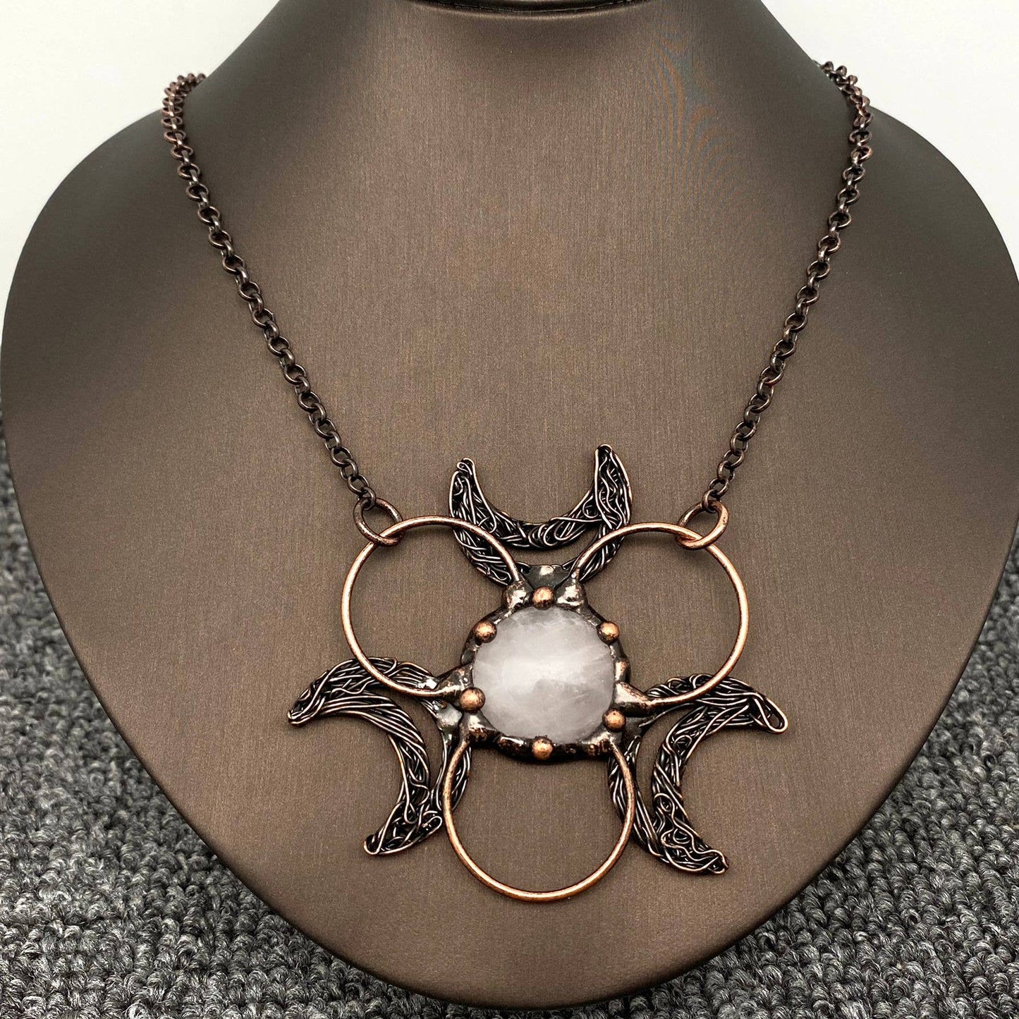 3 Crescent Moons Round Powder Crystal Charm Necklace - CS/MS