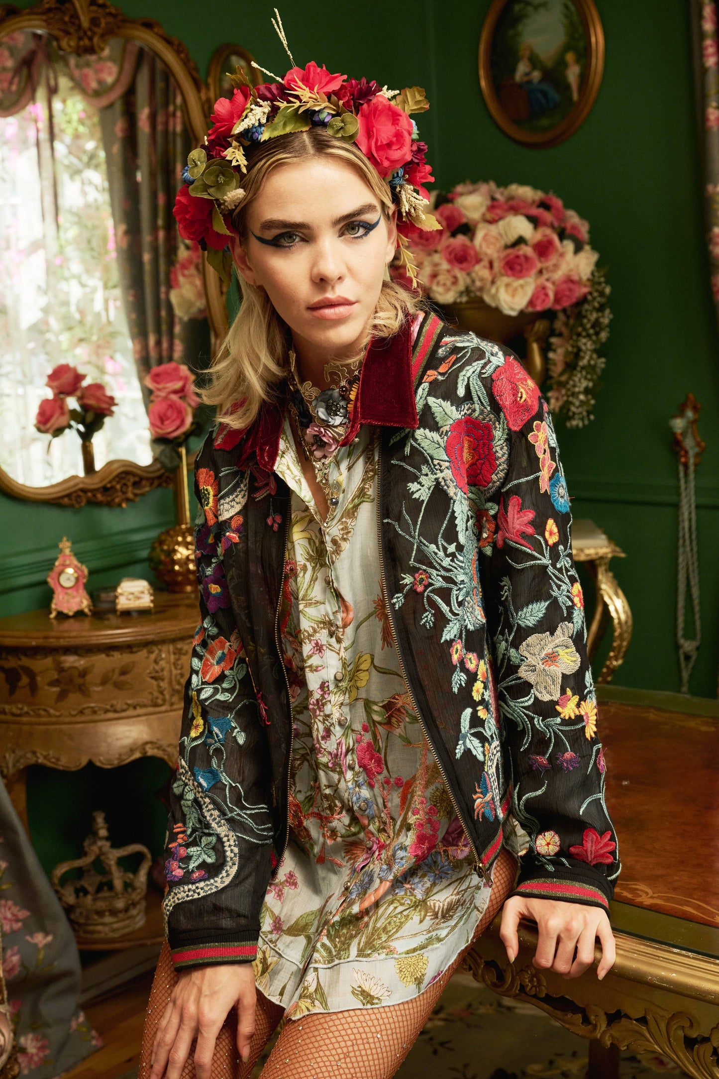 Bellezza Embroidered Bomber Jacket: Black Floral