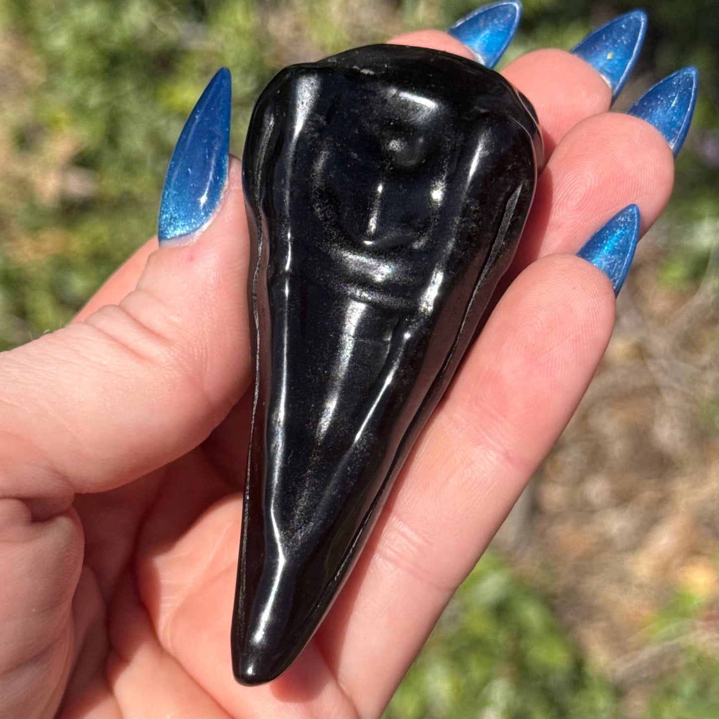 Obsidian Raven Skull Carving - Large
