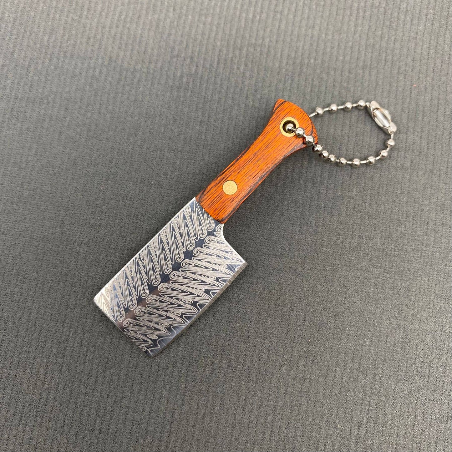 Textured Stainless Steel Portable Knife with Protective Cover