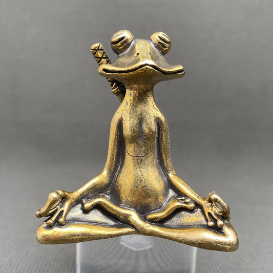 Brass Kungfu Frog in Meditation Crafts Desktop Ornaments