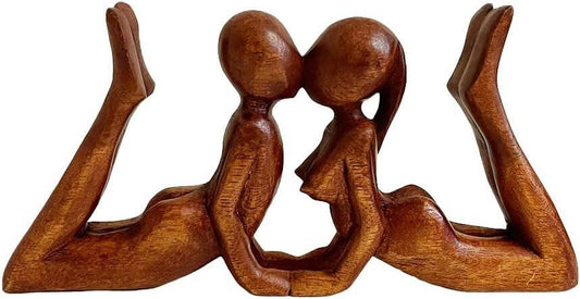 Wooden Love Kiss Romance Couple Statue Abstract Modern Decor