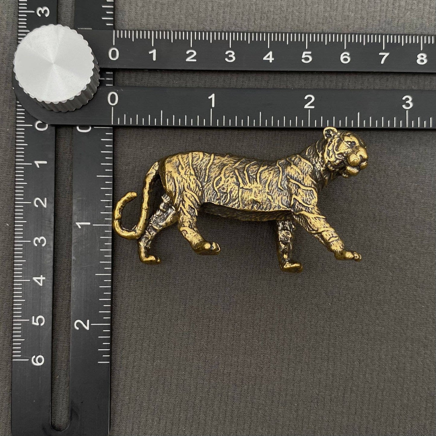 Brass Tiger Crafts  Desktop Ornaments Decoration
