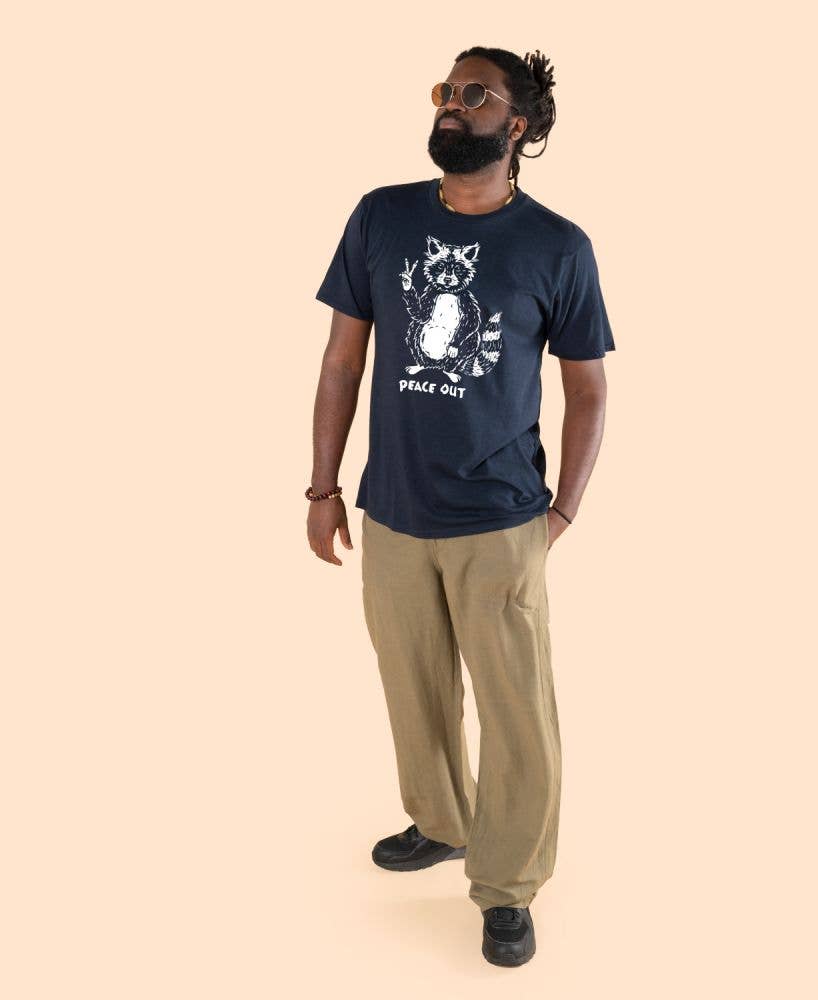 Peace Out Raccoon Organic T-Shirt - Unisex: SM