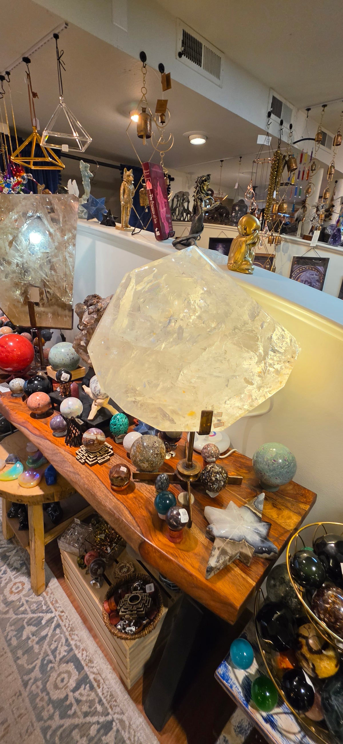 Motherload stone on stand