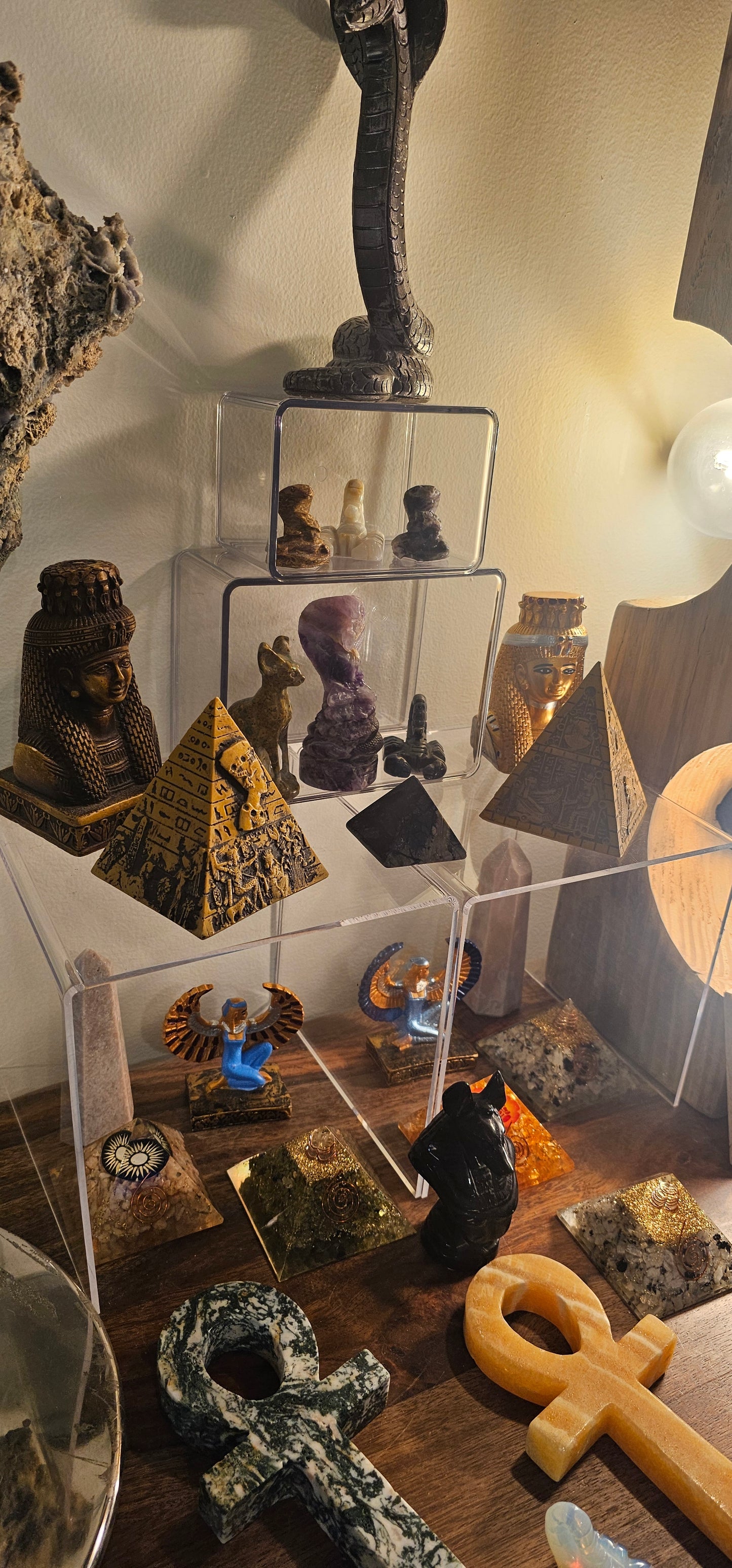 Resin Egyptian Isis